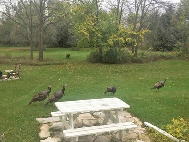 N55W25519 Richmond Rd, Sussex, WI 53089 - photo 3