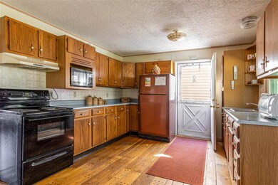 239 Route 7 N, Milton, VT 05468 - photo 5