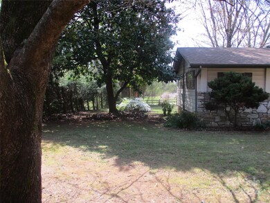 57 Old Case Rd, Fletcher, NC 28732 - photo 4