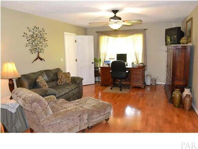 4001 Calico Dr, Cantonment, FL 32533 - photo 5