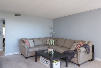 61 Broad Reach unit T41B, North Weymouth, MA 02191 - photo 3