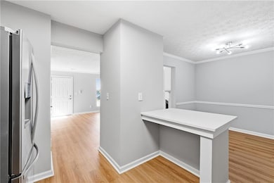 5651 Wells Cir, Stone Mountain, GA 30087 - photo 7