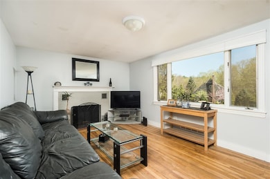 2 Orchard Dr, Durham, NH 03824 - photo 4