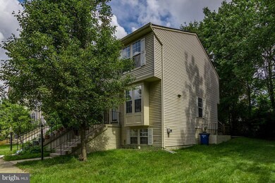 13900 Winding Ridge Ln, Centreville, VA 20121 - photo 2