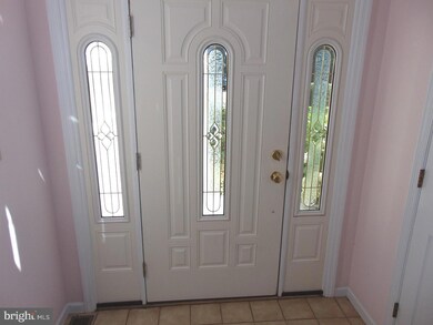 22 Scotch Pine Rd, Newark, DE 19711 - photo 5