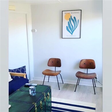 20 Middleton Ave unit 5, Newport, RI 02840 - photo 2