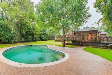 710 Vine St, Weatherford, TX 76086 - photo 2