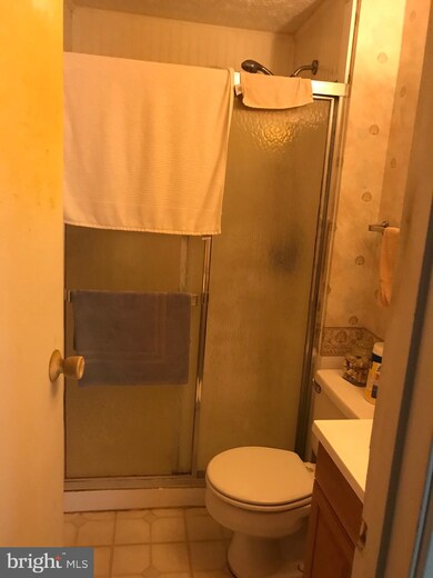 4334 Hallfield Manor Dr, Nottingham, MD 21236 - photo 7