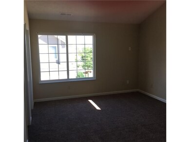 2664 Fraiser Fir Dr, Greenwood, IN 46143 - photo 4