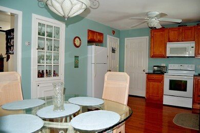 12 Binney St, Andover, MA 01810 - photo 4