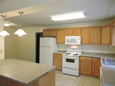 837 Gilley Cir, Manchester, TN 37355 - photo 5