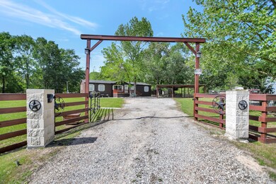 Front entrance - Open gate.