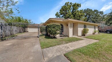 7006 Trail Valley Way, Houston, TX 77086 - photo 3