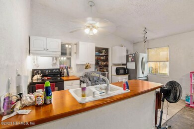 3640 Eve Dr W, Jacksonville, FL 32246 - photo 7