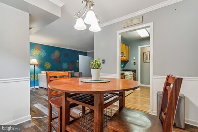 3814 Lyndhurst Dr unit 201, Fairfax, VA 22031 - photo 7