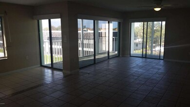 Living/  Dining Room