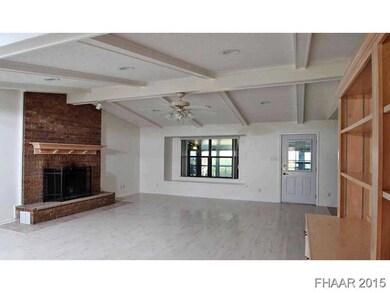 906 Craddock St, Copperas Cove, TX 76522 - photo 6