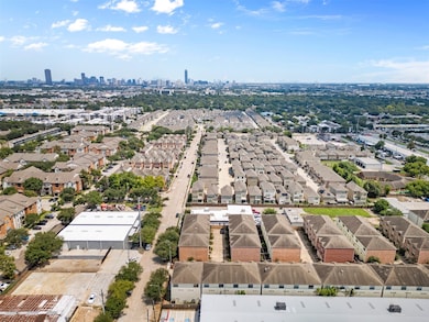 8715 Meadowcroft Dr unit 201, Houston, TX 77063 - photo 6