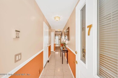Main Entry Foyer