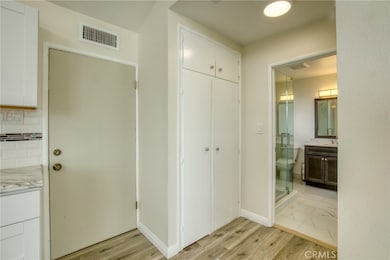 24220 Censor Ave unit A, Harbor City, CA 90710 - photo 6