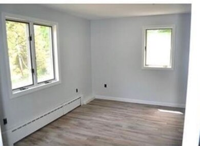 65 Mohawk St unit 2, Sharon, MA 02067 - photo 5