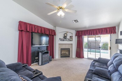 7) FAMILY ROOM