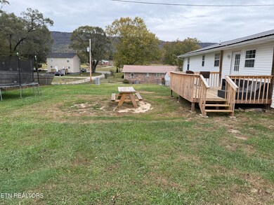 128 Chapman Crest Dr, La Follette, TN 37766 - photo 5