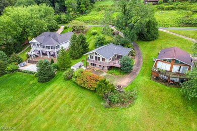 342 E Mohawk Dr, Malvern, OH 44644 - photo 4