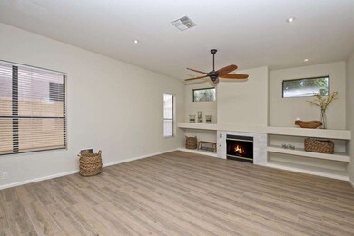 010_Family Room