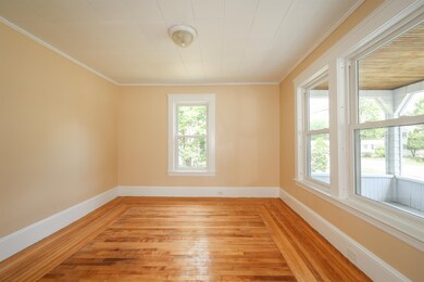 421 Donald St, Bedford, NH 03110 - photo 6