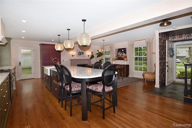 955 Wakefield St, Birmingham, MI 48009 - photo 4