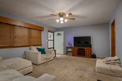 Albers_508SForestCt-8