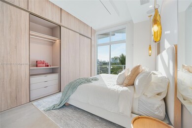 The Meridian Condo unit 514, Miami Beach, FL 33139 - photo 4