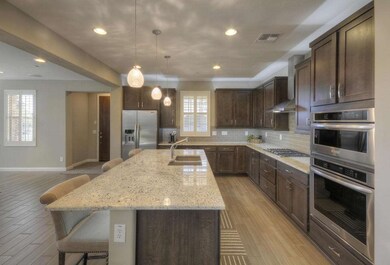 18562_n_94th_st_MLS_HID1085426_ROOMkitch