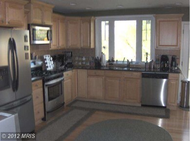 7326 Allan Ave, Falls Church, VA 22046 - photo 4