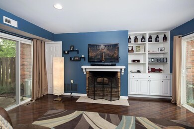 1591lafayette_living01-copy