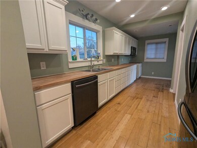 2344 108th St, Toledo, OH 43611 - photo 4