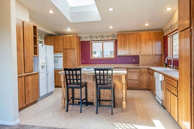 upper kitchen