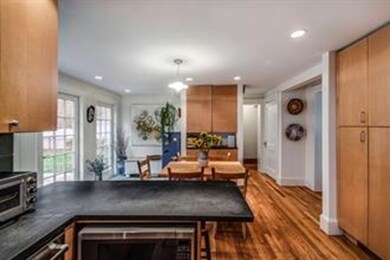 26 Berkshire Rd, Newtonville, MA 02460 - photo 6