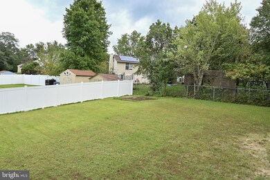 1217 Kings Tree Dr, Bowie, MD 20721 - photo 3