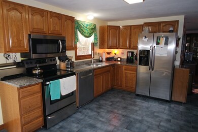 199 Old Webster Rd, Oxford, MA 01540 - photo 5