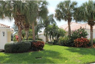 Wide Side Yard