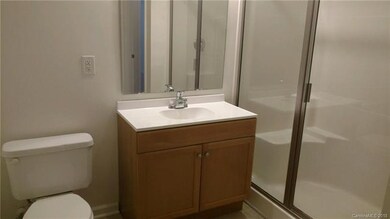 411 Appeldoorn Cir unit 411, Asheville, NC 28803 - photo 6