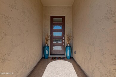 16958 W-003-007-Entryway-MLS_Size