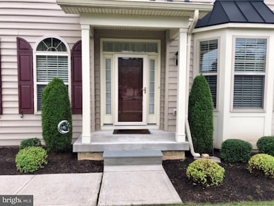 313 Saint James Dr, Langhorne, PA 19047 - photo 3