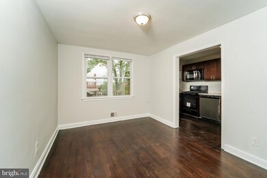 1203 Deanwood Rd, Parkville, MD 21234 - photo 4