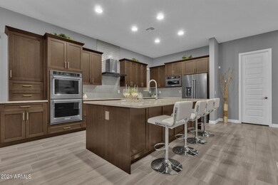 LARGE ISLAND W/ SEATING