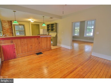 666 Wayside Way, Riegelsville, PA 18077 - photo 4