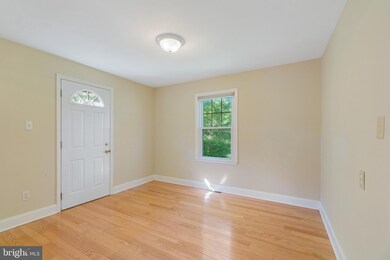 8300 Jacobs Rd, Severn, MD 21144 - photo 4