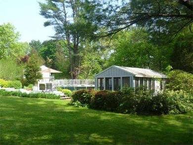 185 W Elm St, Pembroke, MA 02359 - photo 3